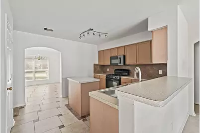 16115 Sheldon Ridge Way, Houston, TX 77044 - Photo 6