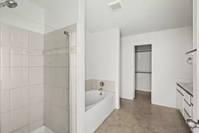 16115 Sheldon Ridge Way, Houston, TX 77044 - Photo 18