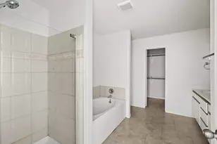 16115 Sheldon Ridge Way, Houston, TX 77044 - Photo 18