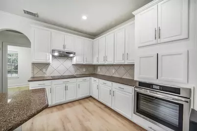 17306 Eagle Ledge Drive, Tomball, TX 77377 - Photo 8