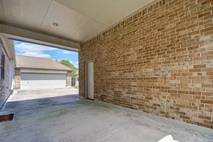 12413 Page Crest Ln, Pearland, TX 77584 - Photo 32