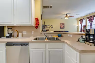 16631 Newglen Lane, Houston, TX 77084 - Photo 18
