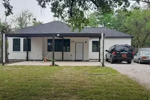 7828 Pardee St, Houston, TX 77028 - Photo 2