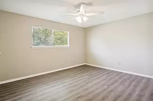 9414 Crystal Cove Cir, Houston, TX 77070 - Photo 8