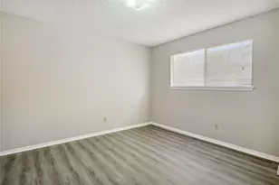 9414 Crystal Cove Cir, Houston, TX 77070 - Photo 10