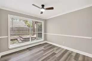 12403 Meadow Ridge Dr, Stafford, TX 77477 - Photo 12