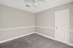 12403 Meadow Ridge Dr, Stafford, TX 77477 - Photo 32