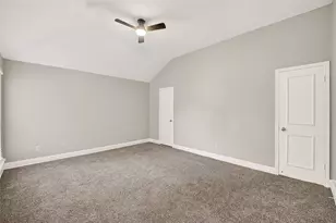 12403 Meadow Ridge Dr, Stafford, TX 77477 - Photo 22