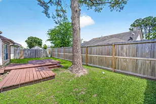 12403 Meadow Ridge Dr, Stafford, TX 77477 - Photo 42
