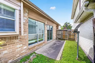12403 Meadow Ridge Dr, Stafford, TX 77477 - Photo 46