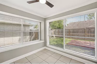 12403 Meadow Ridge Dr, Stafford, TX 77477 - Photo 20
