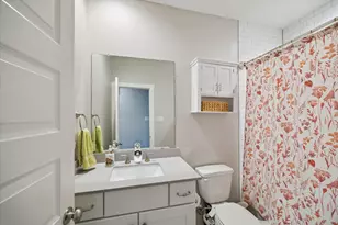 920 W 25th St, Houston, TX 77008 - Photo 22