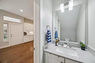 920 W 25th Street #C, Houston, TX 77008 - Photo 12