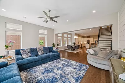 920 W 25th Street #C, Houston, TX 77008 - Photo 4