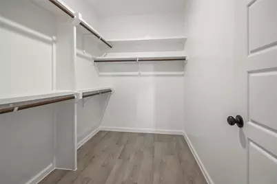 212 W Alabama Street, Wharton, TX 77488 - Photo 6