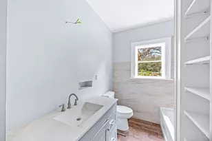 212 W Alabama St, Wharton, TX 77488 - Photo 10