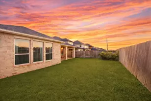 2212 Clements Shore Ln, La Porte, TX 77571 - Photo 2