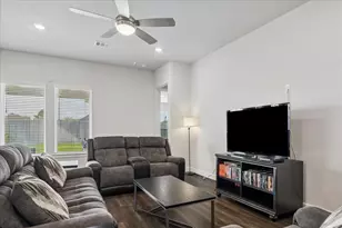 2212 Clements Shore Ln, La Porte, TX 77571 - Photo 10