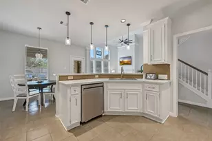 418 Gastonbury Ct, League City, TX 77573 - Photo 22