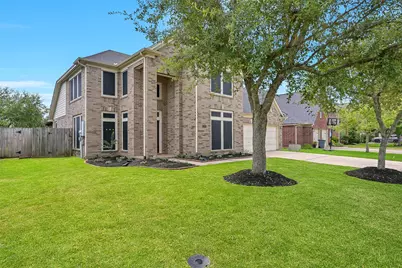 418 Gastonbury Court, League City, TX 77573 - Photo 1