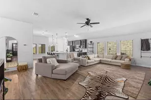 5311 Latigo Ct, Alvin, TX 77511 - Photo 6