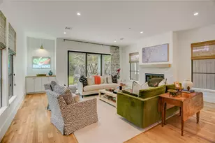 1014 Ashland St, Houston, TX 77008 - Photo 8