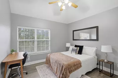 9003 Bayview Cove Drive, Houston, TX 77054 - Photo 8