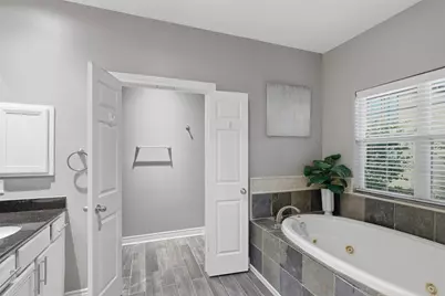 9003 Bayview Cove Drive, Houston, TX 77054 - Photo 20
