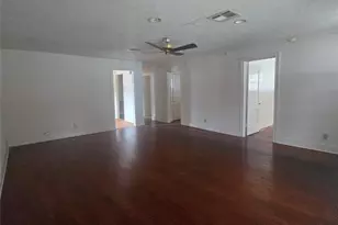 2312 Gano St, Houston, TX 77009 - Photo 4