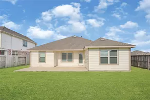 9830 Kingston Liberty Ln, Baytown, TX 77521 - Photo 28