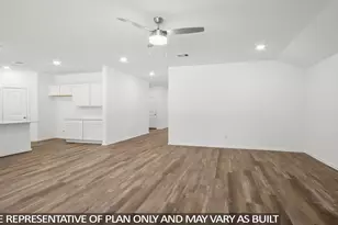 129 Wildflower Ln, Dayton, TX 77535 - Photo 8