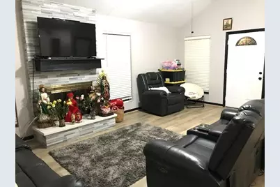 14014 Clear Forest Drive, Sugar Land, TX 77498 - Photo 4