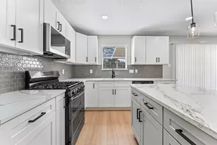 28827 Sedgefield St, Spring, TX 77386 - Photo 10