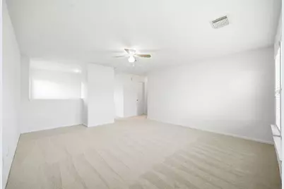3830 Misty Falls Lane, Friendswood, TX 77546 - Photo 22