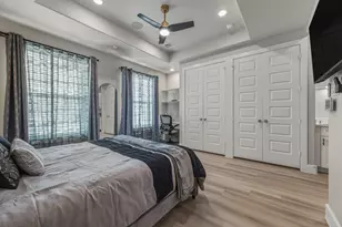 4229 Elmwood St, Houston, TX 77051 - Photo 10