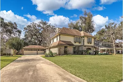 137 Arrowwood Street, Lake Jackson, TX 77566 - Photo 44