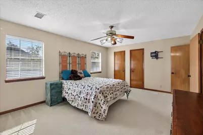 137 Arrowwood Street, Lake Jackson, TX 77566 - Photo 18