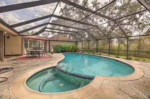 137 Arrow Wood St, Lake Jackson, TX 77566 - Photo 32