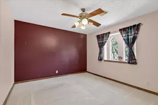 137 Arrow Wood St, Lake Jackson, TX 77566 - Photo 24