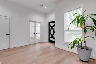 8617 Kari Ct, Jersey Village, TX 77040 - Photo 6