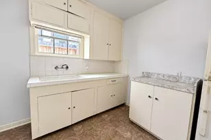 1103 E 23rd St, Houston, TX 77009 - Photo 8