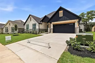 3022 Silverbell Ct, Bryan, TX 77807 - Photo 2