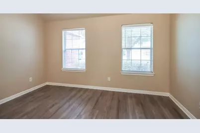 308 Broken Pine Court, Conroe, TX 77304 - Photo 8