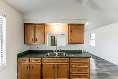 877 Fm 247 Road, Huntsville, TX 77320 - Photo 18