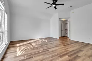 10723 Fletcher Bridge Ln, Sugar Land, TX 77498 - Photo 26