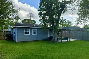 4821 Brinkley St, Houston, TX 77033 - Photo 16