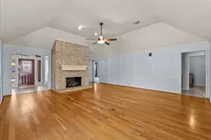 2422 Fairwind Dr, Houston, TX 77062 - Photo 8