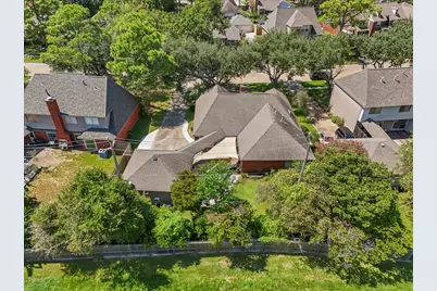 2422 Fairwind Drive, Houston, TX 77062 - Photo 38