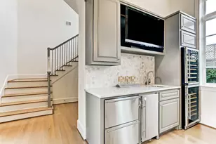 1104 Mosaico Ln, Houston, TX 77055 - Photo 18