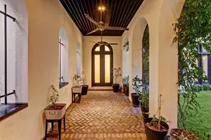 1104 Mosaico Ln, Houston, TX 77055 - Photo 40